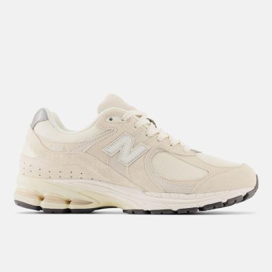 calm taupe